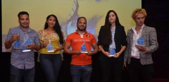 Los ganadores en las siete categoria. Eurys Guzman, Laura Romero Lopez, Luis Abreu,  Ana Reynaldo y Omar Medina.