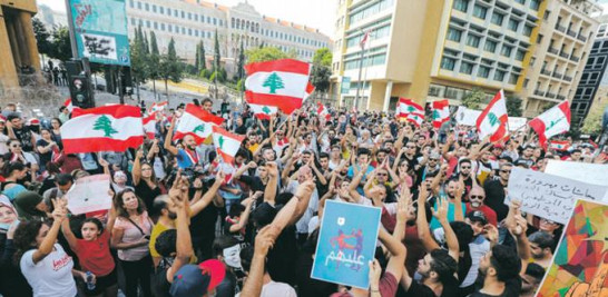 El gobierno de Líbano adoptó ayer varias reformas, pero las manifestaciónes no se han detenido. EFE