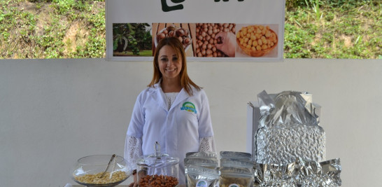 Clara Abreu, gerente de la planta procesadora de macadamia de la Corporación Agrícola La Loma.