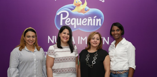 Raquelina López, Katiuska Díaz, Marlene Morrobel y Cynthia Delgado..