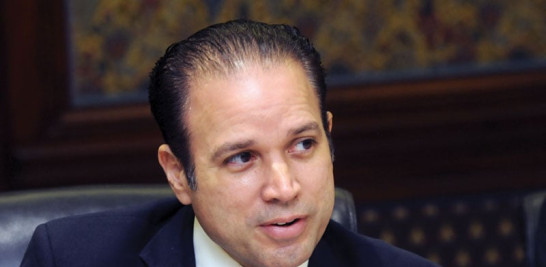 HUGO RIVERA FERNÁNDEZ, viceministro.