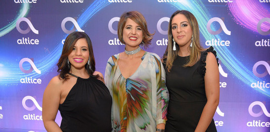 Elizabeth Santana, Giselle Caputo y Laura Domínguez.