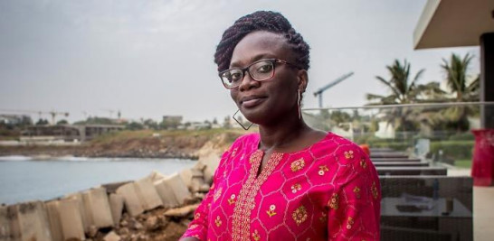 Stéphanie Maubab Carne Konan (28 años) es de Costa de Marfil y, tras estudiar geografía e ingeniería de telecomunicaciones, está investigando la relación entre la inseguridad alimentaria y la geografía para conocer las causas a lo largo y ancho de su país. EFE/María Rodríguez