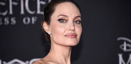 Angelina Jolie se sumó a las acusaciones contra el productor