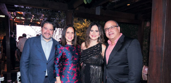 Práxedes Castillo, Maribel Bellapart, Bethania de Rizek y Héctor Rizek