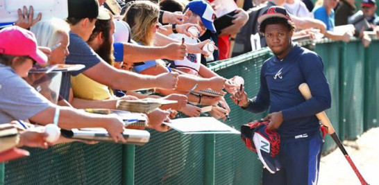 Ronald Acuña es una de las principales estrellas en ascenso que tiene el béisbol.