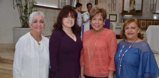 Margarita Mendoza, Virginia de  Simó, Olga de los Santos y  Mayra Guerra.
