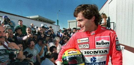 Ayrton Senna acaparaba todos los focos en cada carrera por carisma y talento únicos.