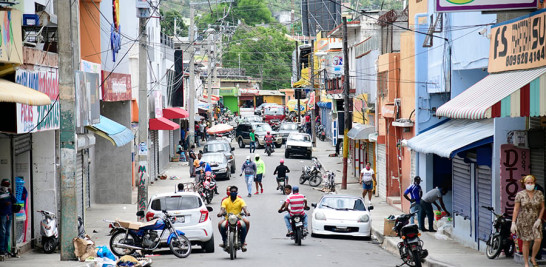 En las calles de San Cristóbal el tráfico del motoconcho es activo. VÍCTOR RAMÍREZ/LISTÍN DIARIO