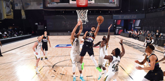 Jamal Murray fue el héroe en la victoria de los Nuggets de Denver ante los Jazz de Utah al terminar el partido con 36 puntos.