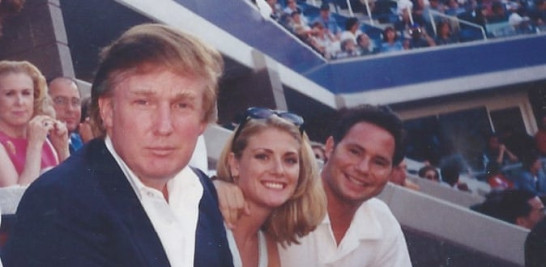 Donald Trump junto a Amy Dorris en el US Open de 1997. Foto: The Guardian.