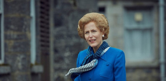 Gillian Anderson caracterizada como Margaret Thatcher . Foto: Sophie Mutevelian/Netflix