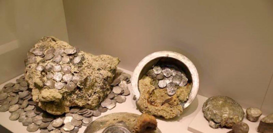 El museo exhibe objetos que corresponden a las primeras navegaciones comerciales.