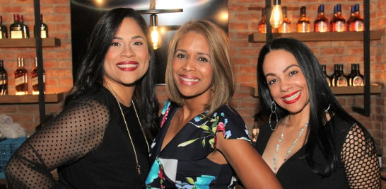Katherine Pérez, Jenny Montero y Yesenia Serret.