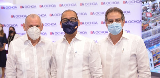Fulgencio Morel Ochoa (Don Yeyo), Deligne Ascención y Raúl Rizek.