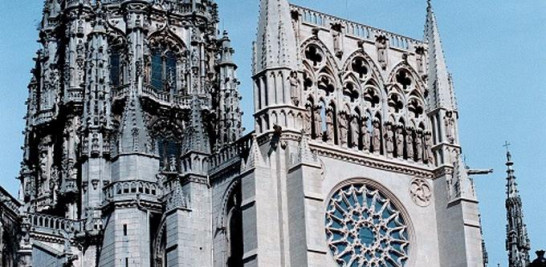 6.-Fachada del Sarmental de la Catedral de Burgos . Foto: EFE/ Federico Vélez   ?