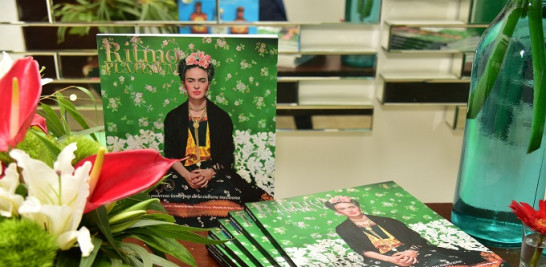 Portada de la edición de lujo dedicada a Frida Kahlo.