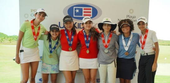 Stefaniya Mosyagina, María Fernanda Fernández, Inyoung Yoo, Mar Aybar Álvarez, Shanel Rodríguez, Laura Gneco y Sophía Matos.