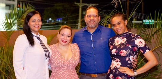 Altagracia Muñoz, Yajaira del Carmen, Marcos Facundo y Mariel Reynoso.