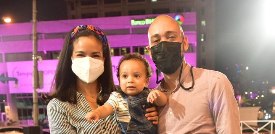 Liselaida Latorre, Emil José y Eduardo Santos.