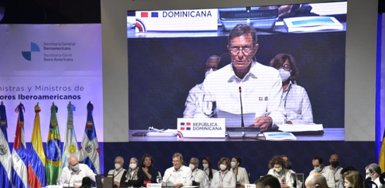 El canciller dominicano Roberto Álvarez al comienzo de los trabajos de la cumbre iberoamericana. JOSE A. MALDONADO/LD