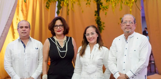 Reynaldo Caminero, Raysa Feliz, Rosa Veras y Ernesto Veloz