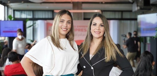 Jade Pimentel y Ana Gabriela Tavárez.