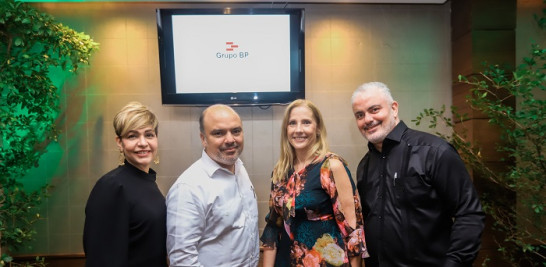 Rosanna Carrasco, Hector Ricart, Miguelina Mejia y Ricardo Carrasco.
