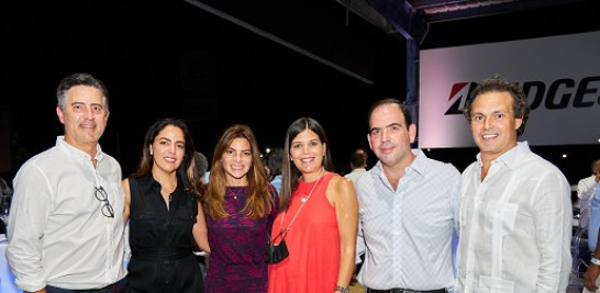 Federico Shad, Nicole Shad, Paola Rainieri, Marie Claire Santiago, Giovanni Rainieri y Juan Tomás Díaz.