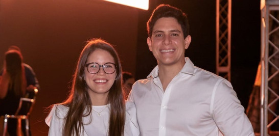 Paola Espaillat y Tomás Hernández.
