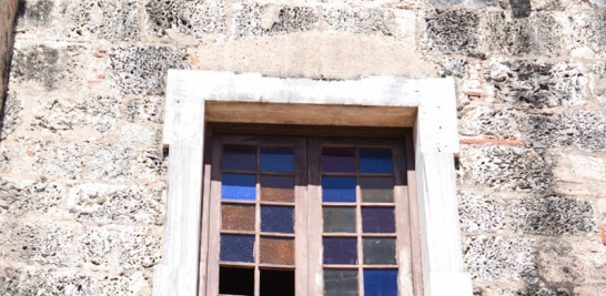 Deterioro de ventanas. Fotos: Rubí Morillo, LD.