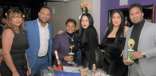 Marisol Payano, Davel Payano, Norki Arroyo, Darlyn Ruiz, Katherine Payano y Alain Payano.