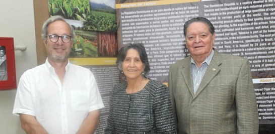 Claudio García, Herminia Mera y Conrado Asencio.