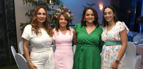 Isabell Ramírez,  Yakaira Mejía, Melissa Mercedes y Marika Pérez.