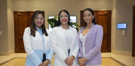 Laura Rosario Gusmary Torres, Glory Núñez.