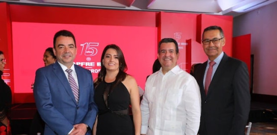 Andres Mejía, Lina Serna, Ricardo Feris y Jaime Herrera.