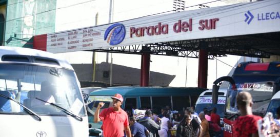 Así luce el flujo de pasajeros en La Parada del Sur. José Alberto Maldonado / LD