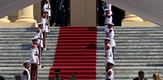 Recibimiento del presidente colombiano Iván Duque en el Palacio Nacional dominicano.