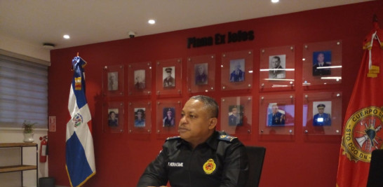 El coronel José Luis Frómeta Herasme, jefe del cuerpo de Bomberos del Distrito Nacional.