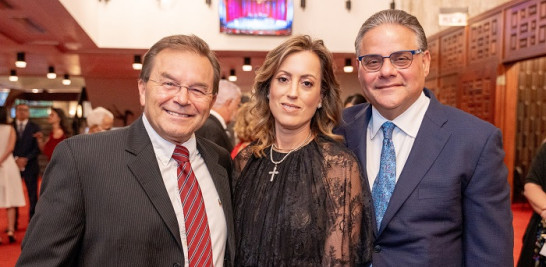Jorge Pedersen, Alexandra Mejia y Raul Rizik.