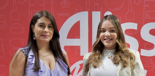 Claudia Hernández y Ana Abreu.