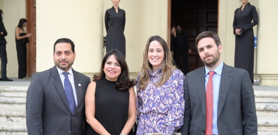 Rodolfo García, Nina D'Agostini, Miranda Harper y Federico de la Rosa.