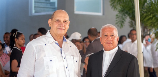 Francisco Estepan y monseñor Andrés Napoleón Romero