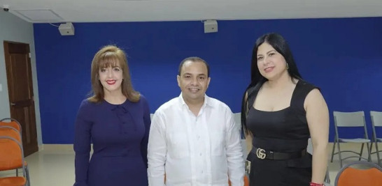 Yanira Fondeur, Fernando Quiroz e Iranna Flaviá Luciano.