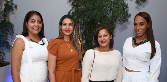 Kenia Feliz, Jennifer De León, Joanna Reyes y Carmen Melo.