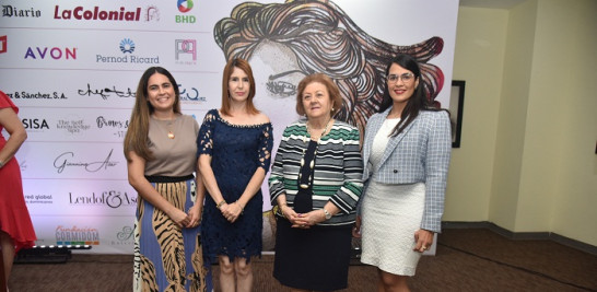 Aisha Khan, Bernadette Sánchez, Matilde Dargam y Máxima Pichardo.