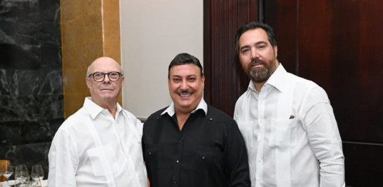 Hipólito Mejía, Carlos Fuente y Ciro Cascella.