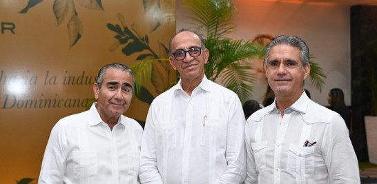 Víctor García Sued, Andrés Burgos y Julio Blasco.