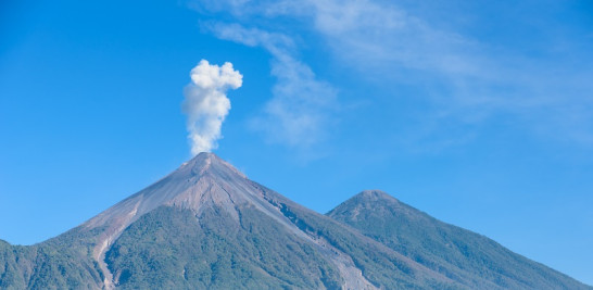 En territorio guatemalteco hay más de 30 volcanes, tres de ellos activos. ISTOCK