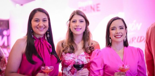 Katherine García, Doralise Rodríguez y Rocío Celeste